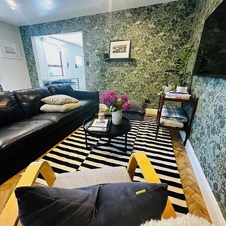 Вилла 2 Bed Beckenham Beauty - Pet Friendly Крайстчёрч Экстерьер фото
